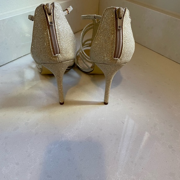 Metallic cage sandals - Picture 2 of 5